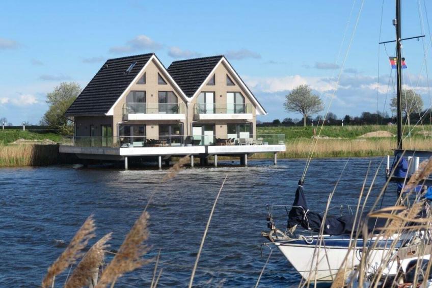 257850