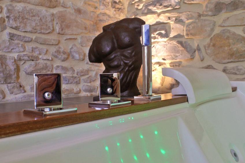 Domaine "Benjamin" mit Infinity-Pool - foto 5