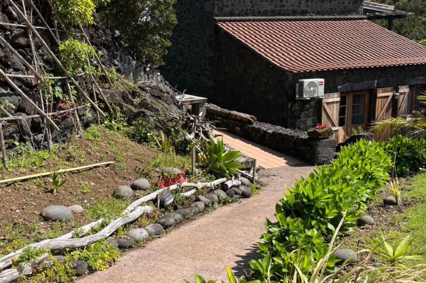 "Vinea Lava" mit Blick auf das Wasser - foto 111