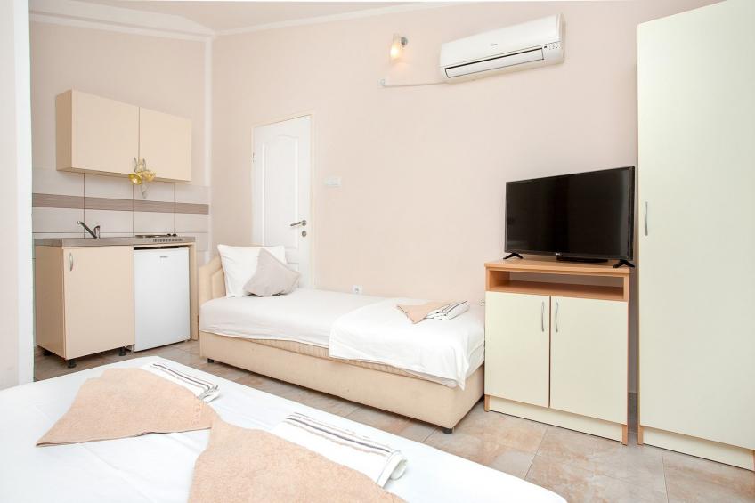 Perfect Budva Stay Near the Sea & Aqua Park -  Duplex Studio 1\/3 2 - foto 2