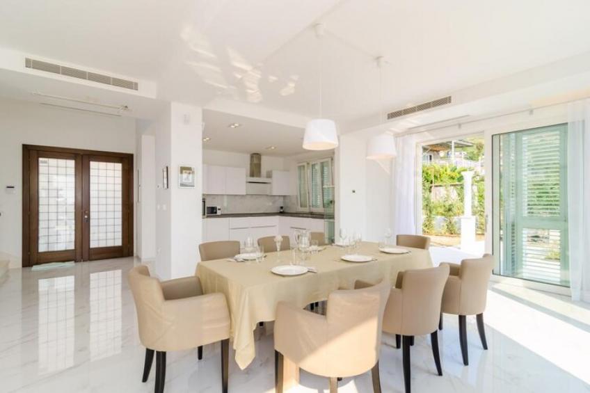 Villa Orlando - Five Bedroom Villa with Swimming Pool and Sea View - foto 10