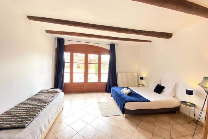 84b7 - Logement Dans Mas De Charme Du Xviiième Siècle - foto 41