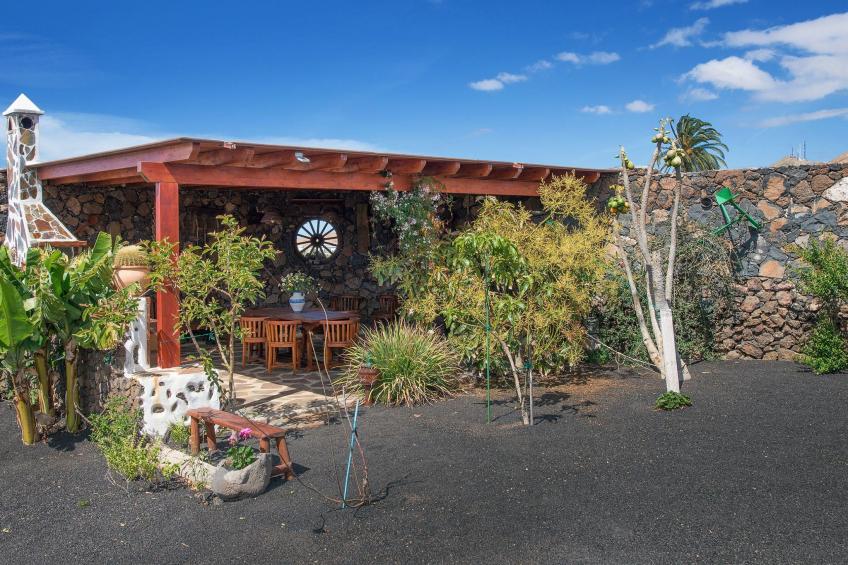 Exklusives Landhaus mit Garten und überdachter Terrasse sowie schöner Aussicht - foto 18