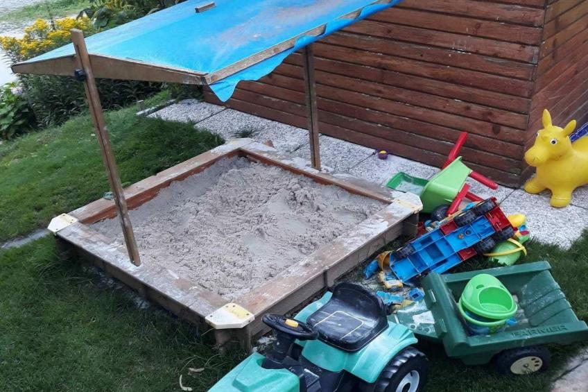 Comfortable Zreče Apartment with Playground and Private Parking, Ideal for Families - One Bedroom Apartment - foto 22