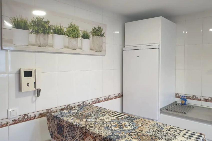 Helles Haus mit Aussicht und privatem Pool - foto 23