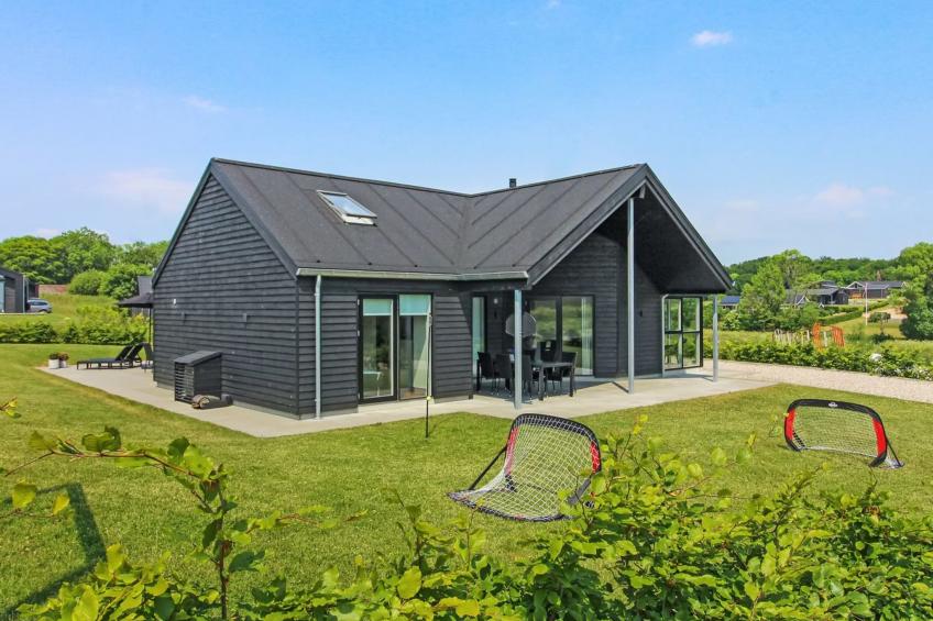 "Thorfin" - 200m from the sea in SE Jutland