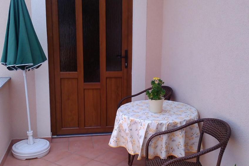 Große Wohnung in Gabonjin mit Großem Garten - foto 3