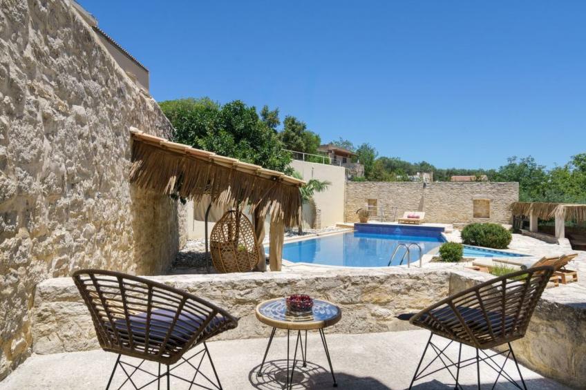 Neue Villa Myre 3, Privater Pool und 3 Wohnungen - foto 2