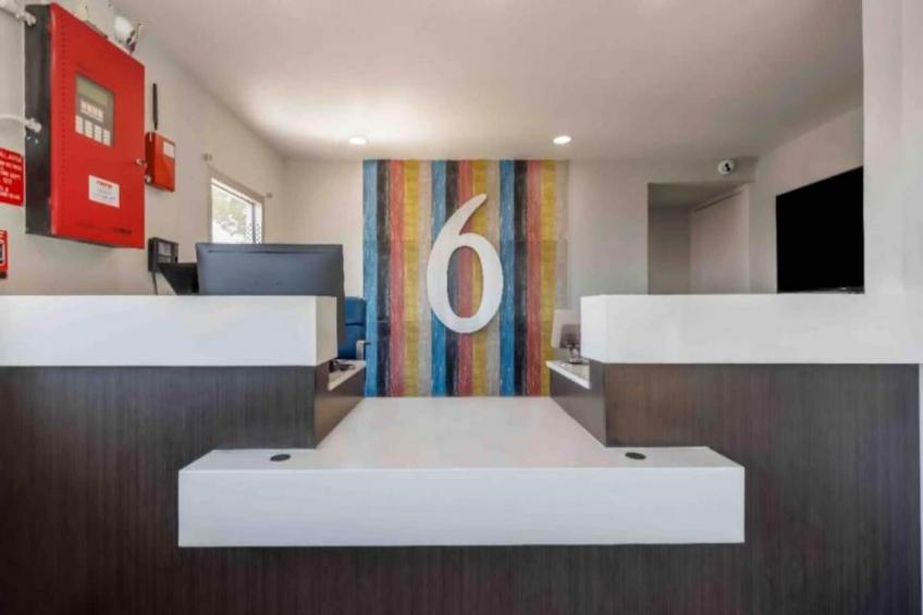 1 King Bed  Smoking - foto 5