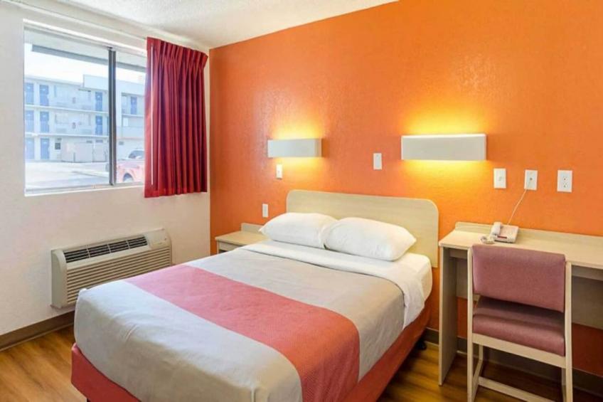 1 Queen Bed - foto 9