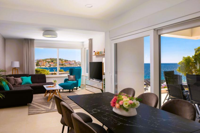 Luxuriöse Villa Dolce Vita direkt am Meer mit privatem Pool und Parkplatz - foto 35