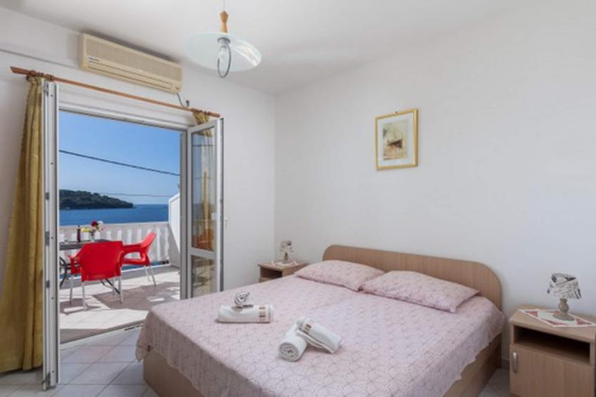 House Rašica - One Bedroom Apartment with Terrace and Sea view (2) - foto 9