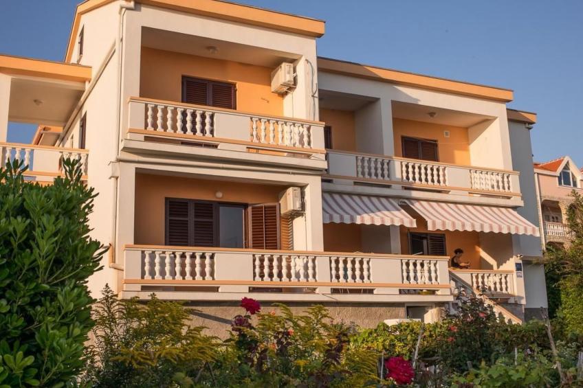 Komfortable Wohnung mit Balkon und Meerblick - foto 6