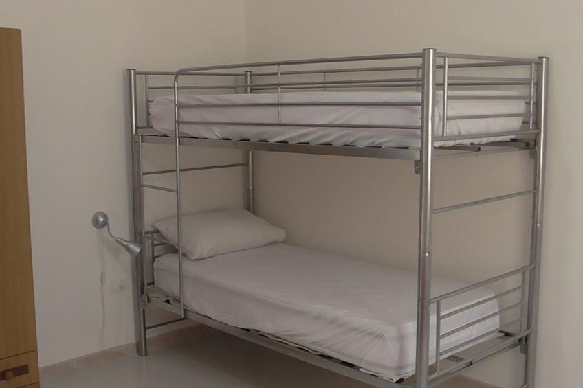 Kleine Villa mit geschlossenem Garten in Parabita - foto 35