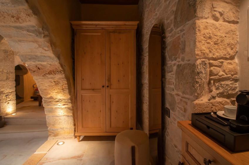 Santa Veneranda von Checkin Trikamaro - foto 8