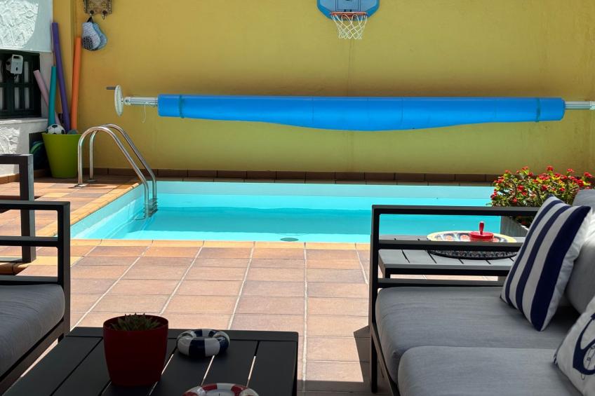 Haus mit beheiztem Schwimmbad, Berg- und Meerblick - foto 32