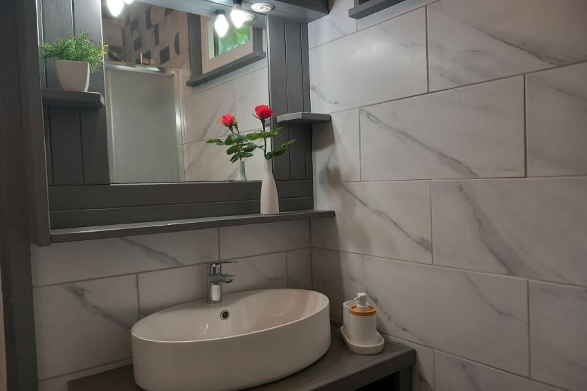 Guest House Green Corner Supetarska Draga - One Bedroom Apartment With Balcony and Sea View - foto 12