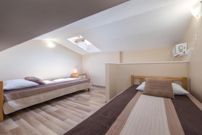 Apartments Nmn - Studio Apartment with Balcony 2 - foto 5