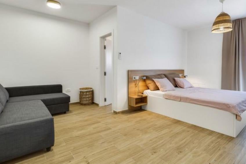 Magnificent Villa Oasis with extra large heated po - foto 32
