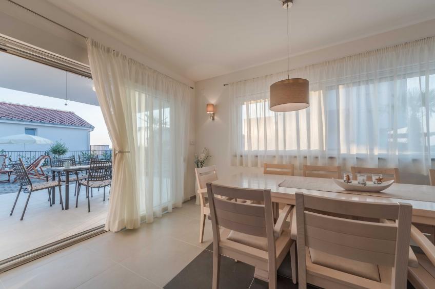 Luxury Escape with Swimming Pool & Modern Design -Deluxe Four Bedroom Villa with Private Pool (Villa 6) - foto 19