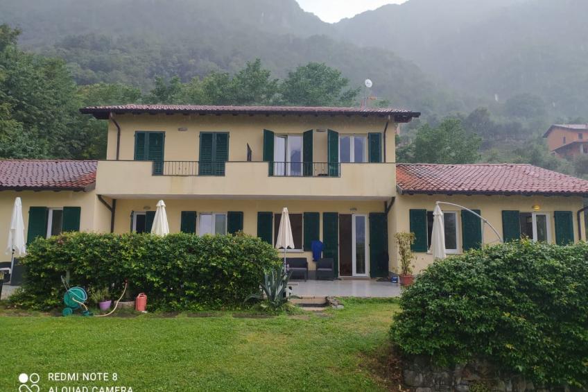 Villa zur alleinigen Nutzung mit 4 Wohnungen - foto 31