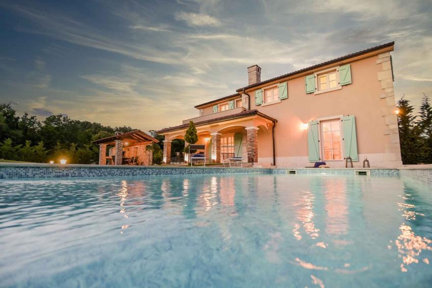 Villa with outdoor pool and air conditioning - BF-3PXRN - foto 2
