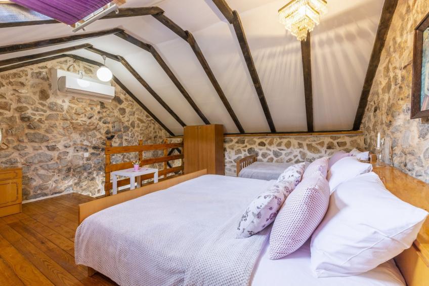 Rustical Resort Kokorići with Shared Outdoor Swimming Pool - One Bedroom Apartment with Terrace - foto 19