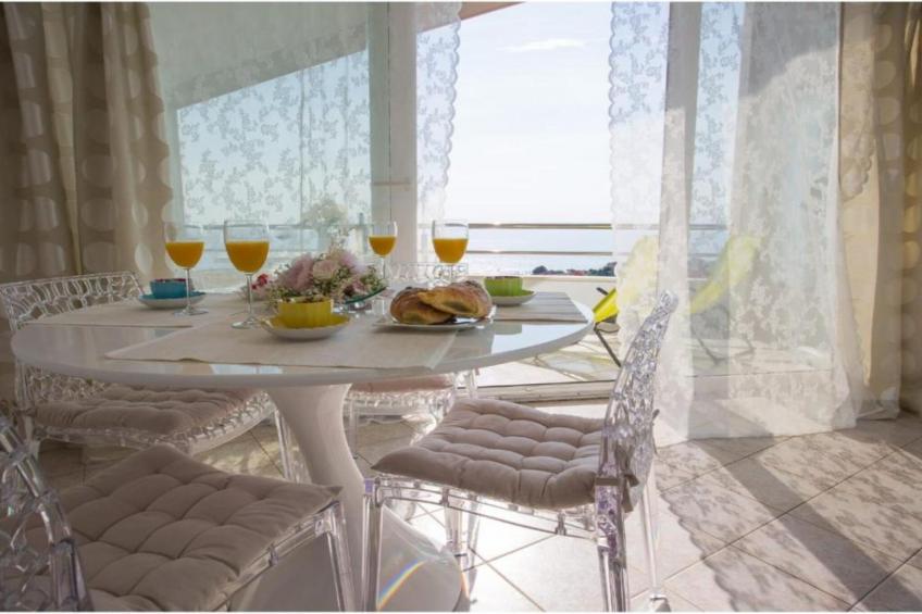Sweet House Maja - Two Bedroom Apartment with Balcony and Sea View - foto 2