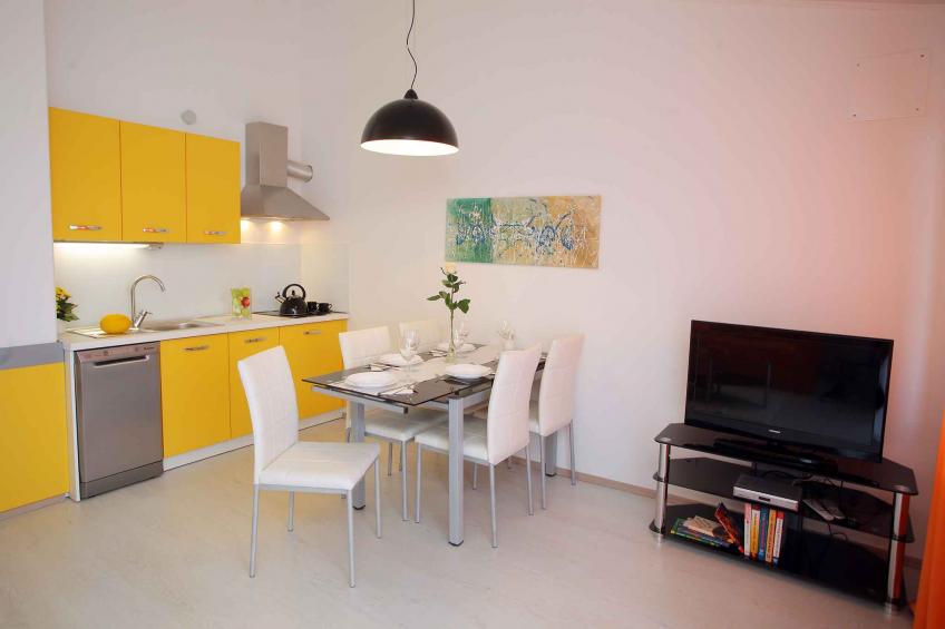 Vakantiewoning met airconditioning en balkon - VW-2VH6 - foto 6
