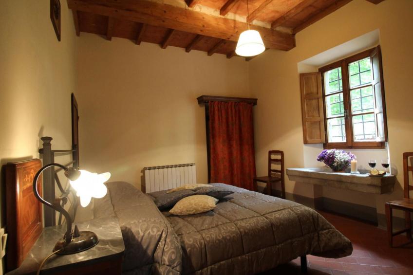 Wohnung in einer alten Villa mit Schwimmbad - foto 14