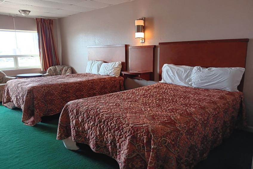2 Queen Beds Non-Smoking - foto 13