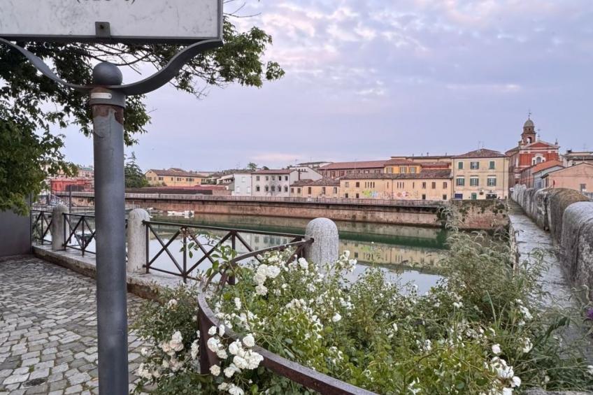 Flacher Strand und Zentrum, Privatparkplatz - foto 17