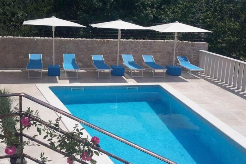 Schöne Steinvilla mit beheiztem Pool und Sauna - foto 4