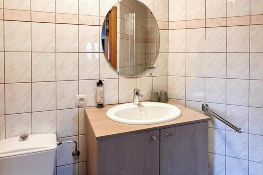 Au Coeur d'Alle - Double Room with Large Double Bed - foto 17