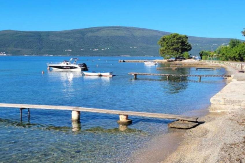 Stylish Apartment with Modern Elegance in Herceg Novi Area - Deluxe One Bedroom Apartment with Terrace - foto 21