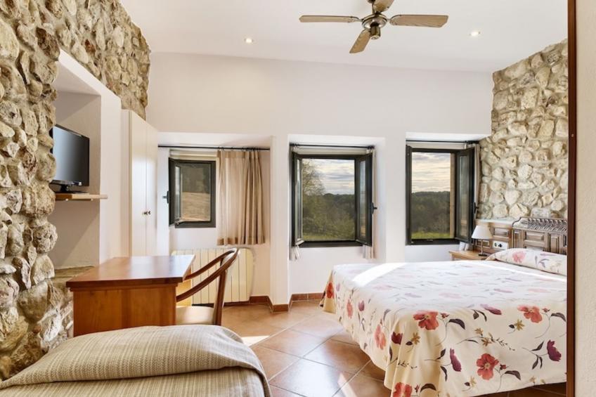 Landhaus, 8 Zimmer mit Bad, Schwimmbad, Tennis - foto 7