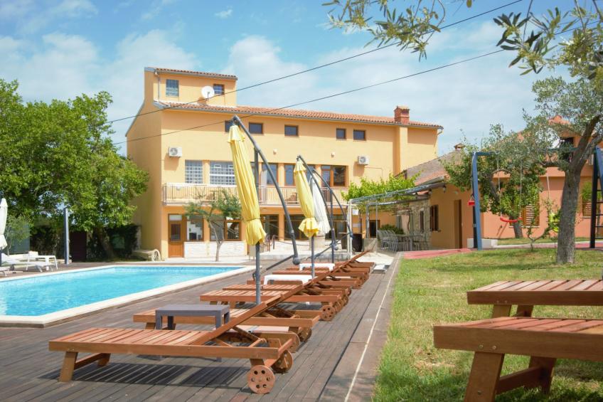 XXL-Ferienhaus "Cokuni" mit privatem Pool - foto 57