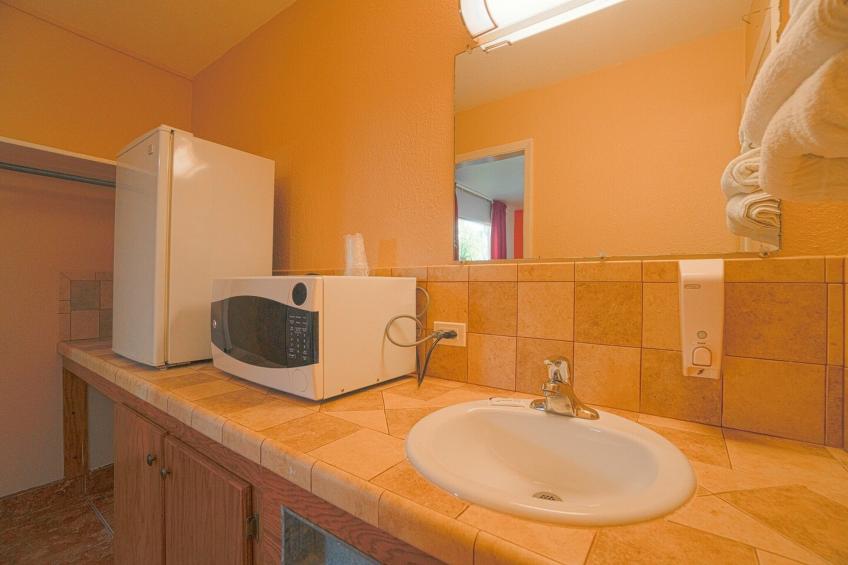 2 Queen Beds with Kitchenette - foto 12