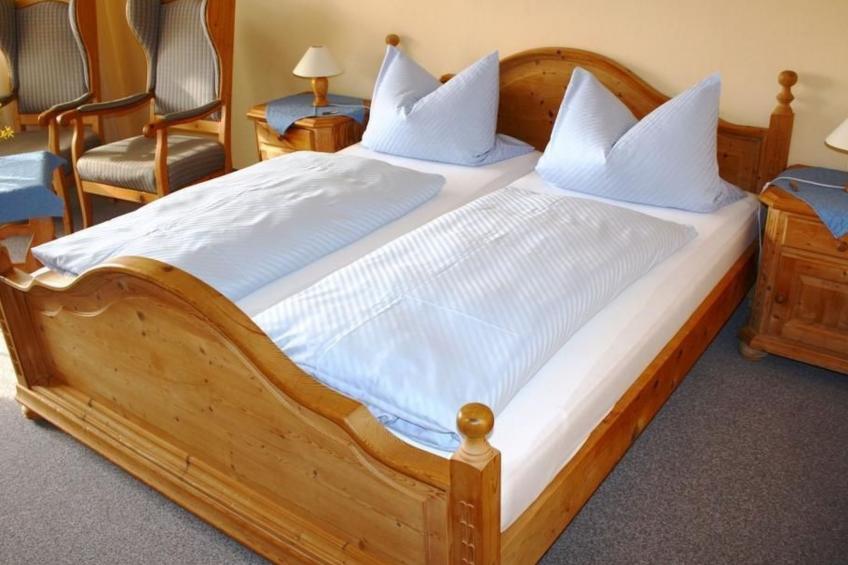 Appartementhaus mit Balkon und Gemeinschaftsgarten - foto 2