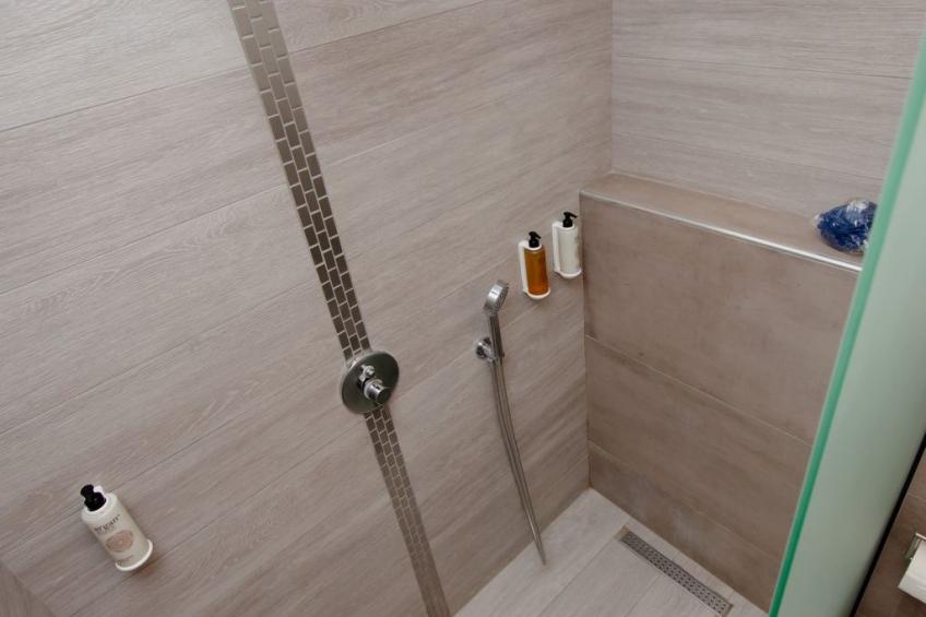 mit Balkon - foto 11