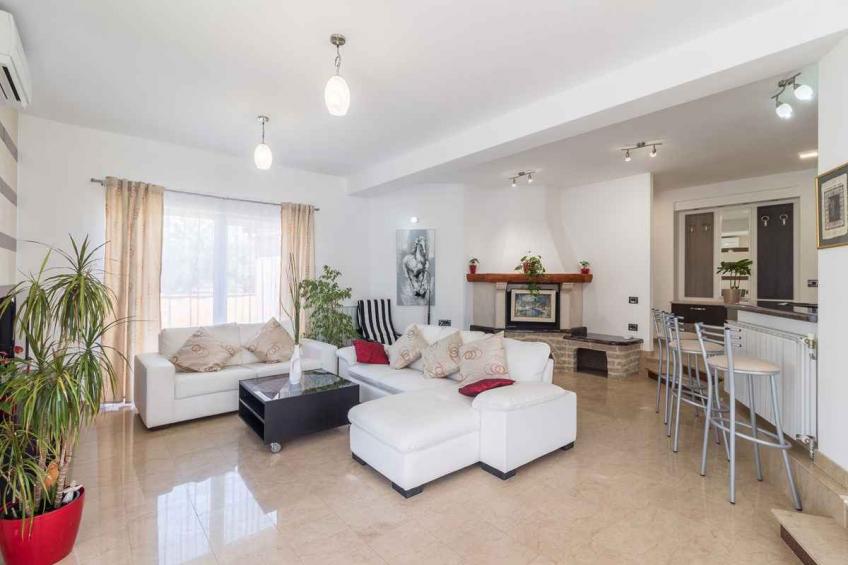 Holiday house with pool - BF-5GK96 - foto 28