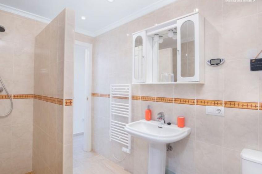 Villa George - foto 32