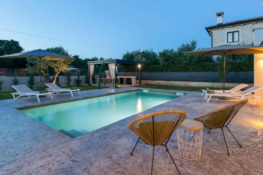 Villa mit Klimaanlage und Pool - BF-Z3864 - foto 15