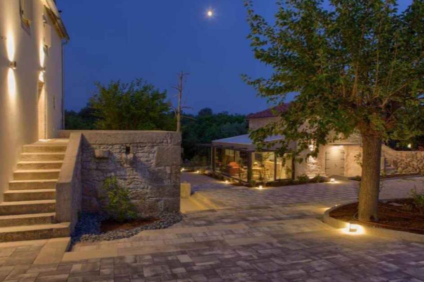 Villa mit Klimaanlage und Pool - BF-N6H27 - foto 9