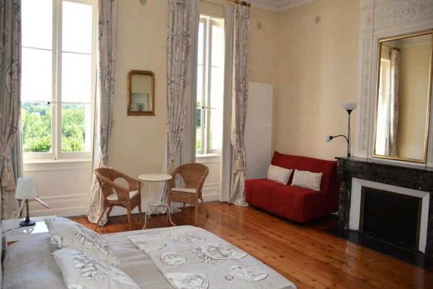 Château La Tuilière: Villa Avec Piscine Au Milieu De Son Vignoble - foto 4