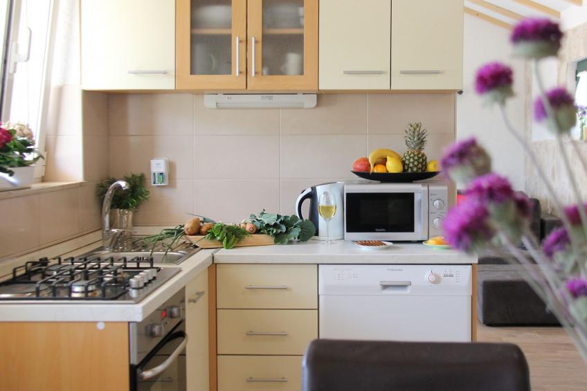 Freistehendes Ferienhaus in Duge Njive mit Privatem Pool - foto 34