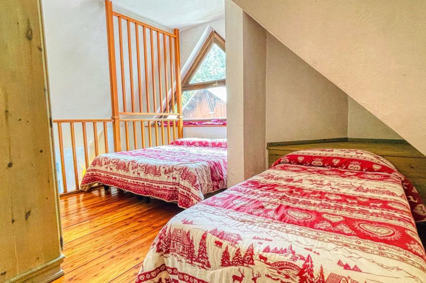 Zwei-Zimmer-Wohnung im Dachgeschoss 5 p. l. Villa Frejus - foto 18