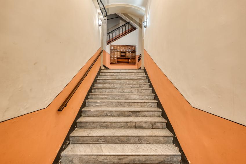 Two Levels Apt In Historical Building - foto 22