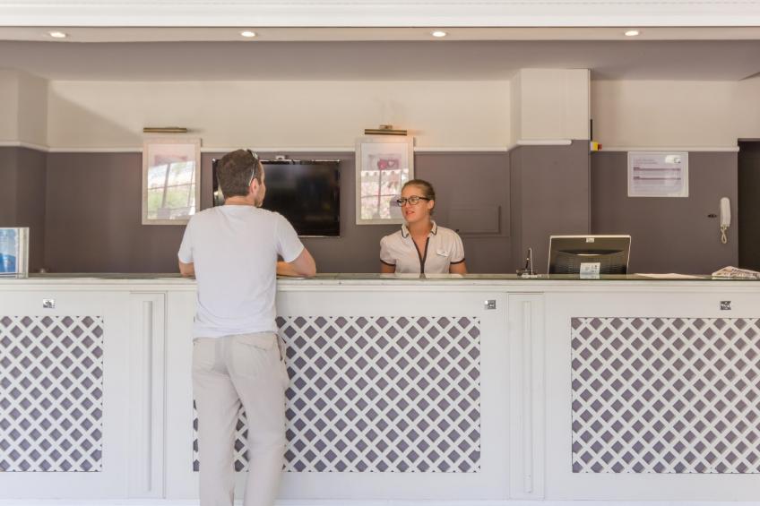 P&V Premium les Rives de Cannes Mandelieu Apartment 5 people - 1 bedroom - Terrace or balcony - River view - Renovated - foto 17