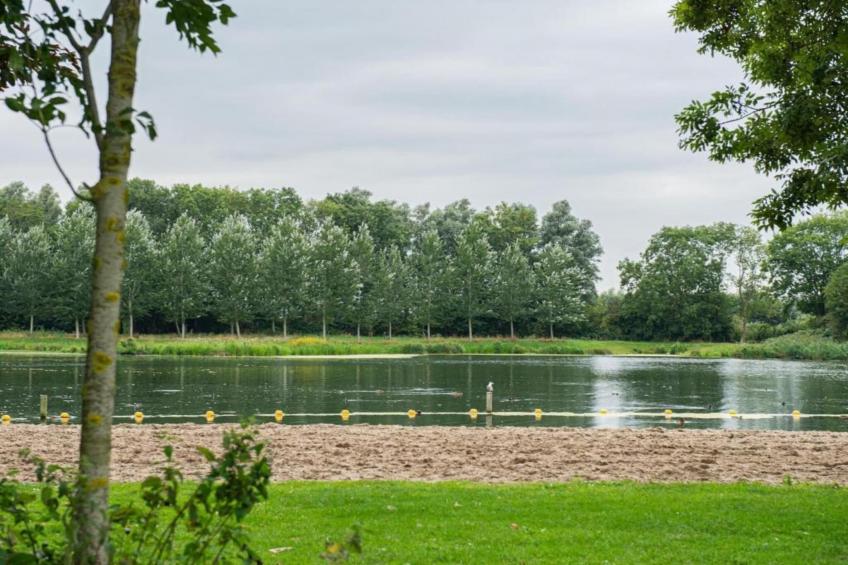 Standaard 323 - foto 24